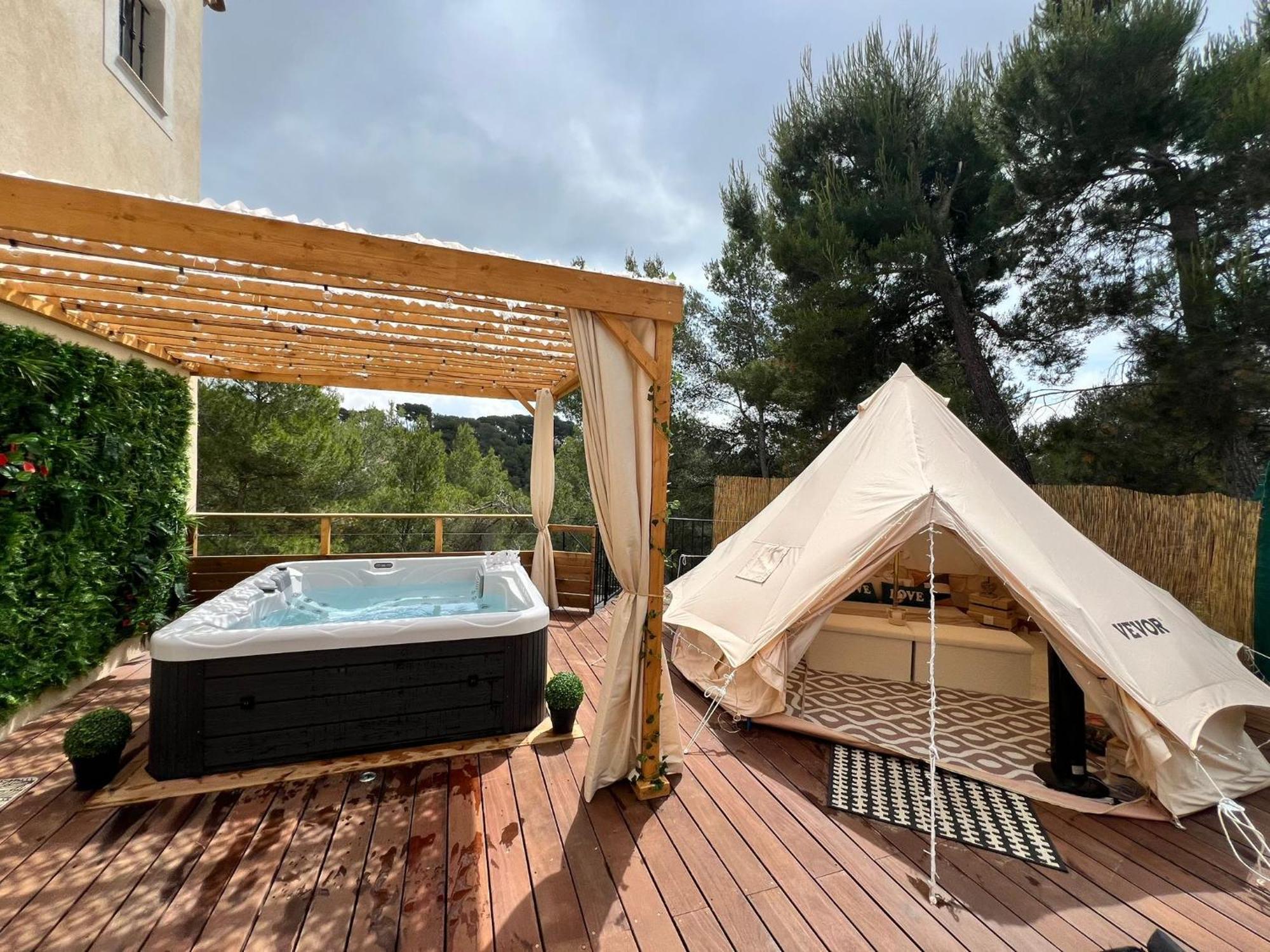 Love Room Tente Lodge Spa Mfg Chez C&C, Exclusivement Reservee Aux Adultes Cantaron المظهر الخارجي الصورة