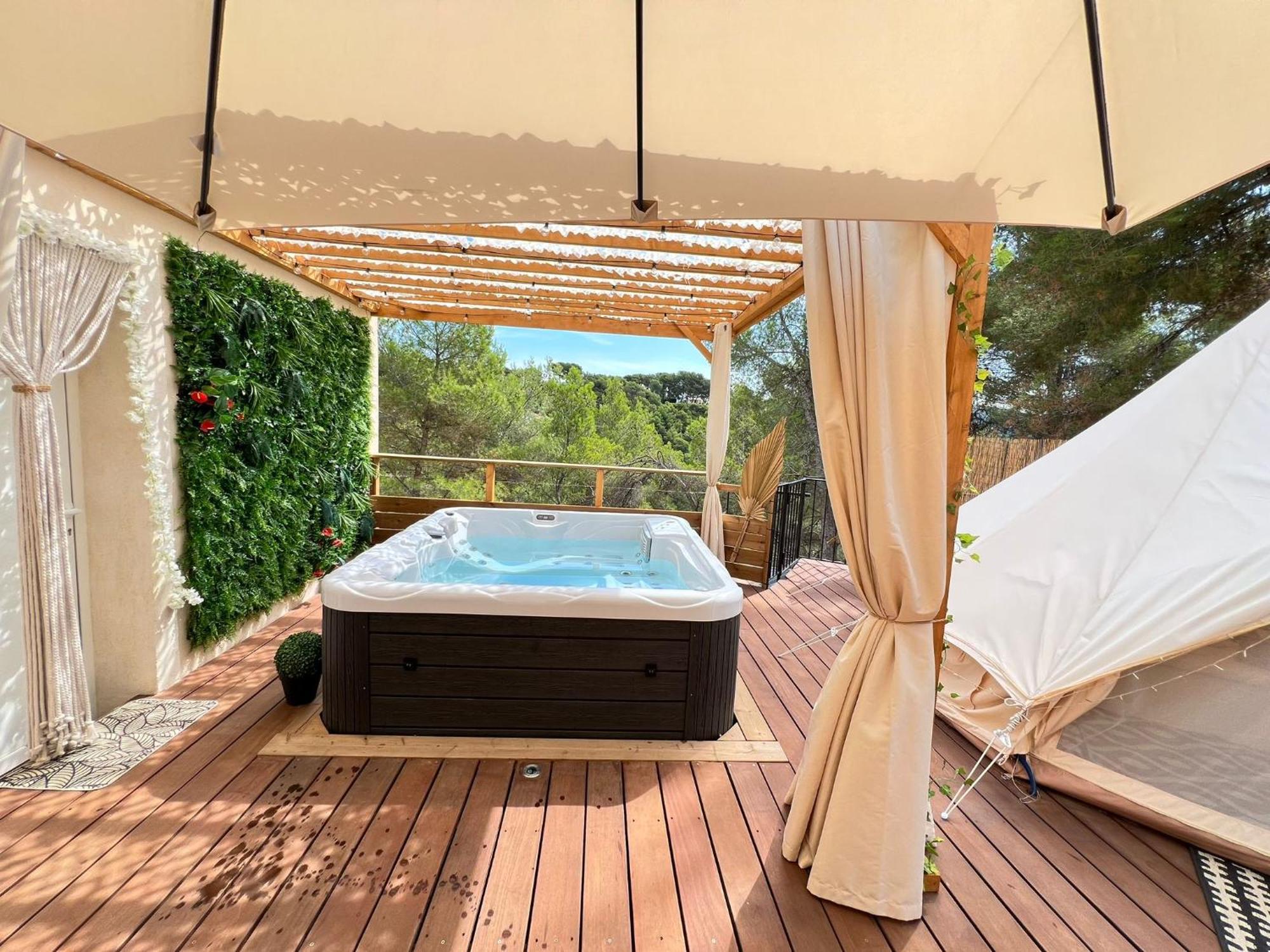 Love Room Tente Lodge Spa Mfg Chez C&C, Exclusivement Reservee Aux Adultes Cantaron المظهر الخارجي الصورة