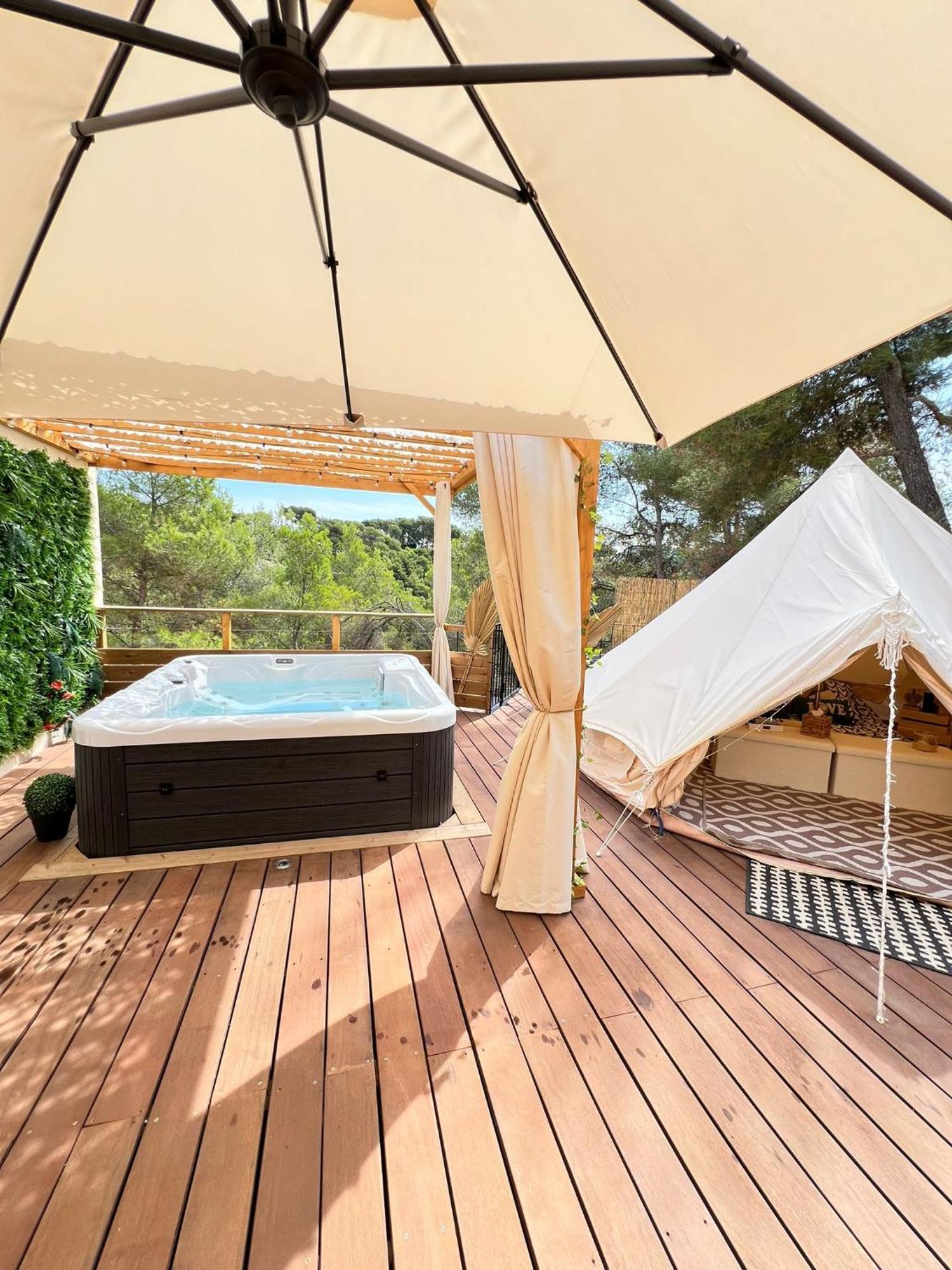 Love Room Tente Lodge Spa Mfg Chez C&C, Exclusivement Reservee Aux Adultes Cantaron المظهر الخارجي الصورة