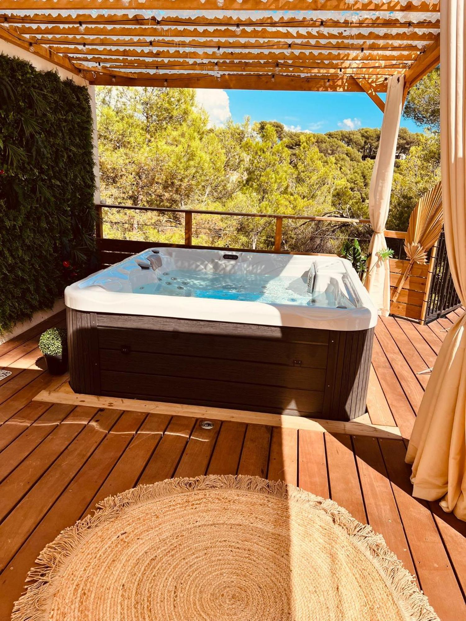 Love Room Tente Lodge Spa Mfg Chez C&C, Exclusivement Reservee Aux Adultes Cantaron المظهر الخارجي الصورة